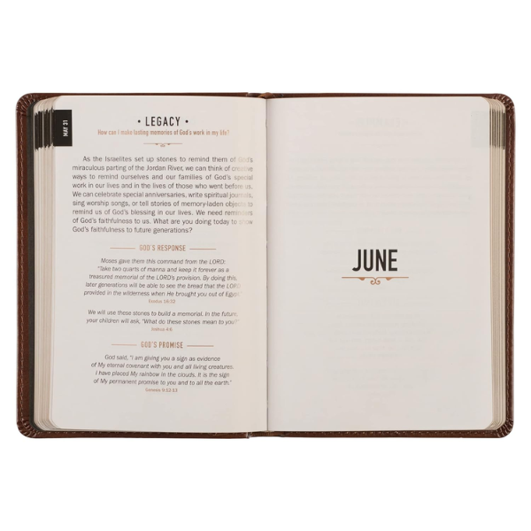 One Minute with God for Men: 365 Days Devotional Journal
